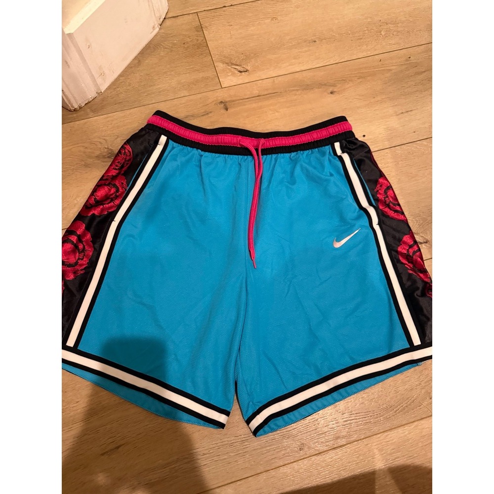 Nike men's shorts size XL